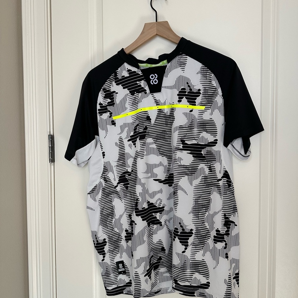 3 Mens athletic shirts